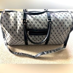 B Brentano Monogram Travel Duffle Weekender Bag with Carry Handles & Strap NWOT